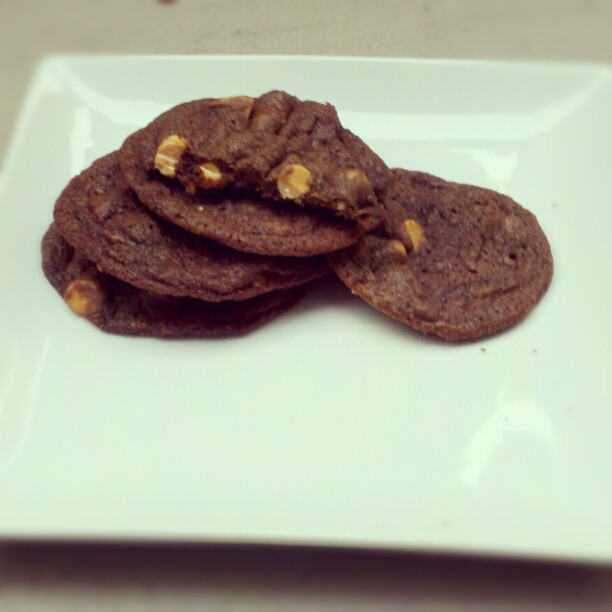 chocolate peanut butter chip cookies