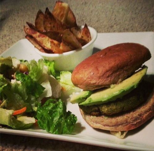 spinach and chickpea burger