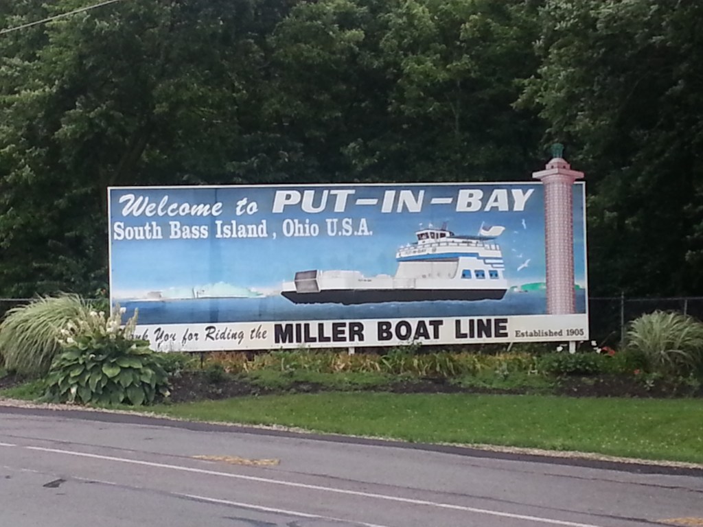 We've arrived! We walked across the island to get from Miller Ferry to downtown PIB (There's also a bus that's $2.50. We just felt like walking)