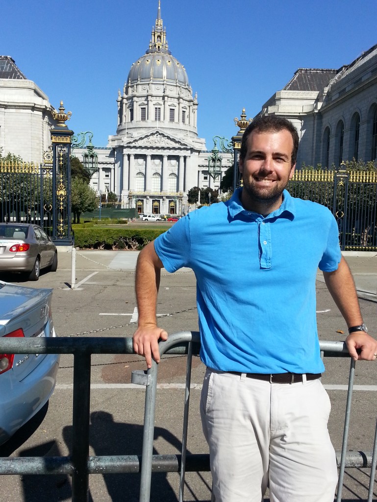 On our walk to the Haight - San Fran city hall1
