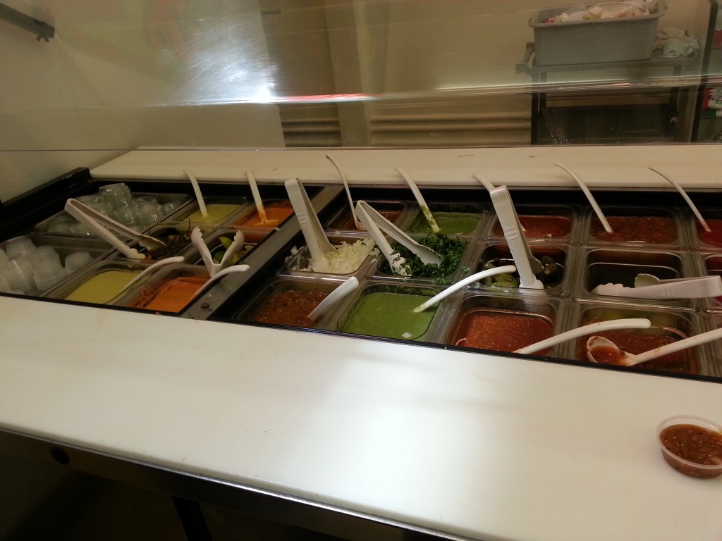 LOOK AT ALL THE SALSA!