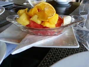 fresh fruit breakfast at sugar beach 