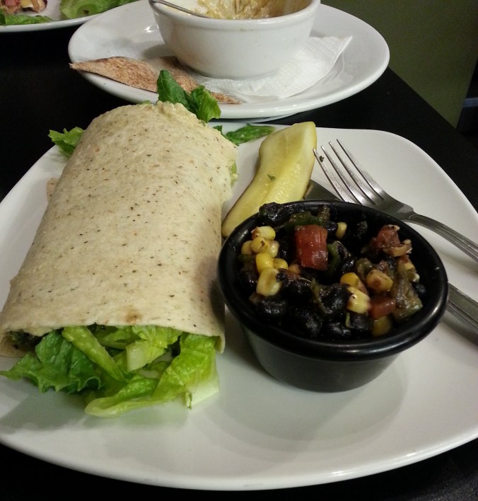 you've seen this picture before... my favorite- kalebouli! (in the background is the artichoke appetizer we got!)