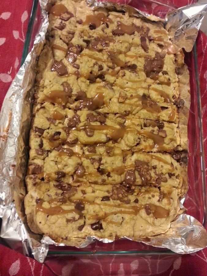 Peanut Butter Cookie Cheesecake Bars