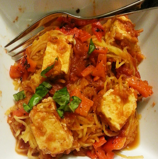 spaghetti squash with homemade spicy tomato sauce and tofu