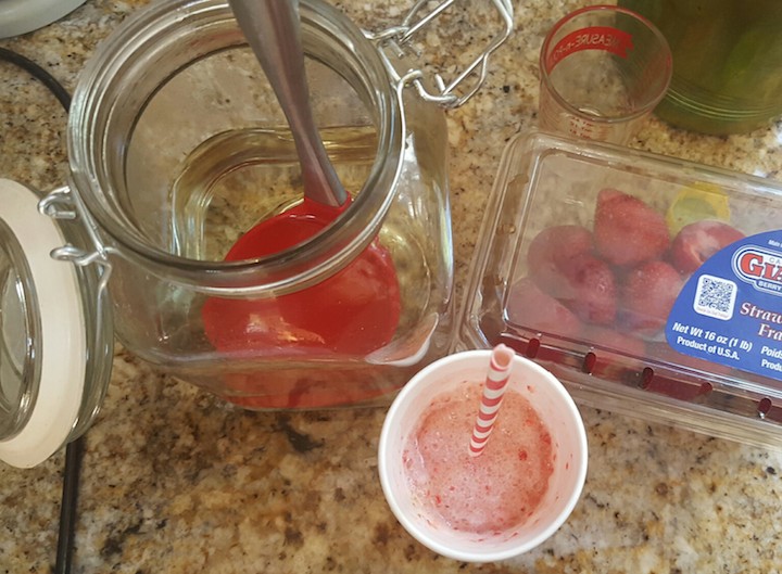 frozen vodka strawberry lemonades