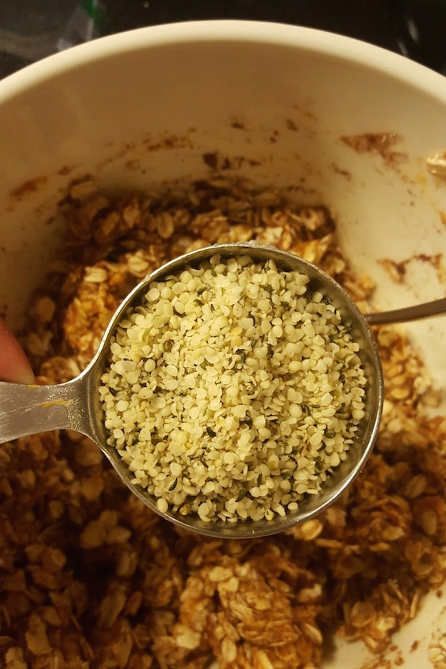 pumpkin hemp heart granola |icrashedtheweb.jpg