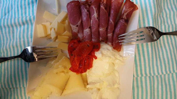 Snapchat-107007927194602053